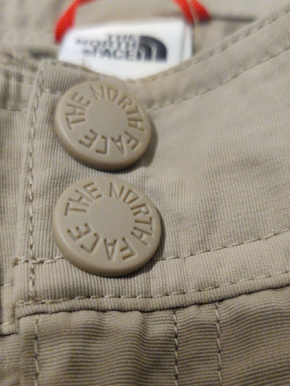 The North Face Embroidered Logo Jacket in Light Beige - Picture 13 of 16